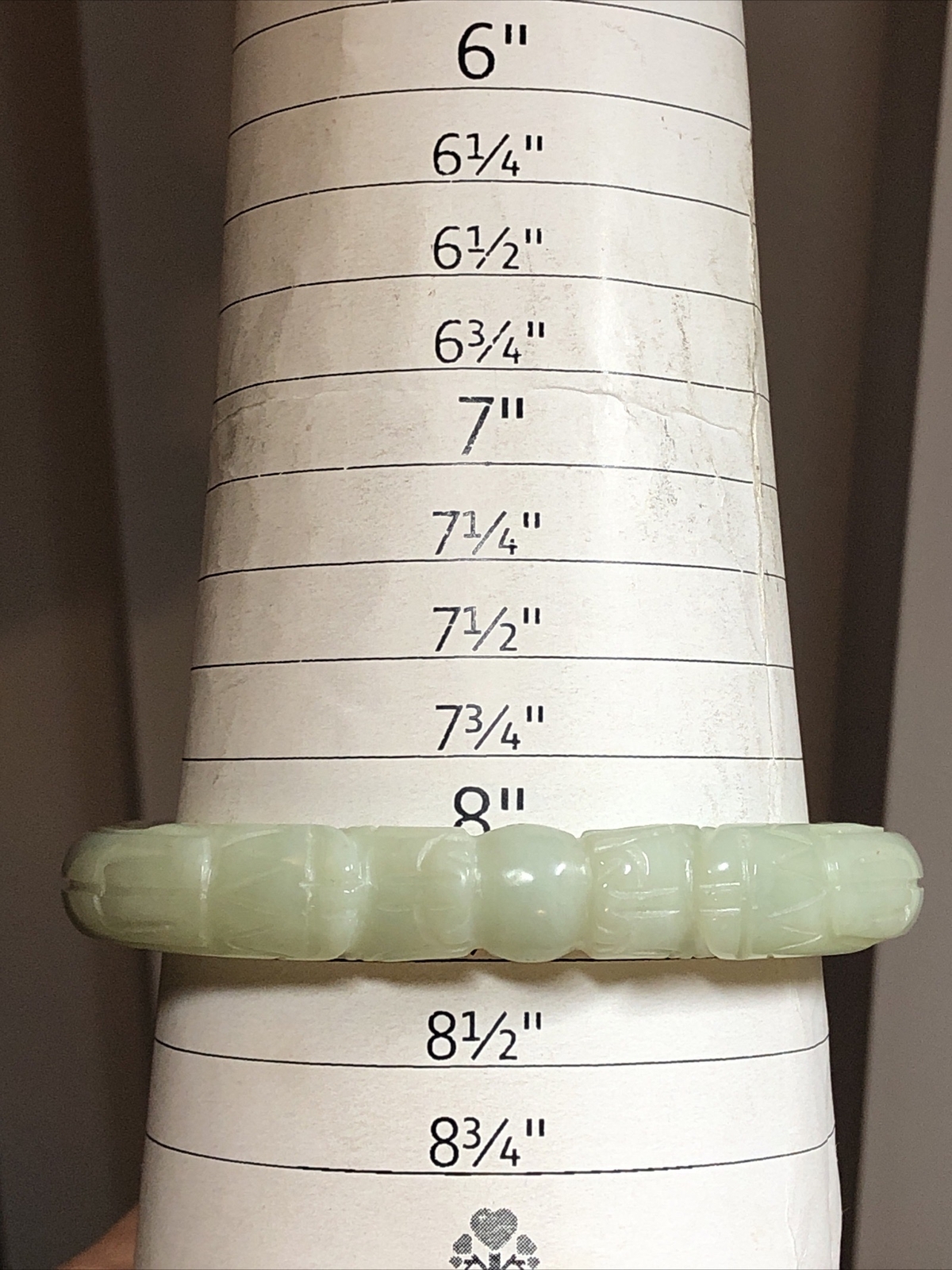 5.Metropolitan Museum Of Art Light Green JADE stone Bangle Bracelet 56.2g,7 1/4″