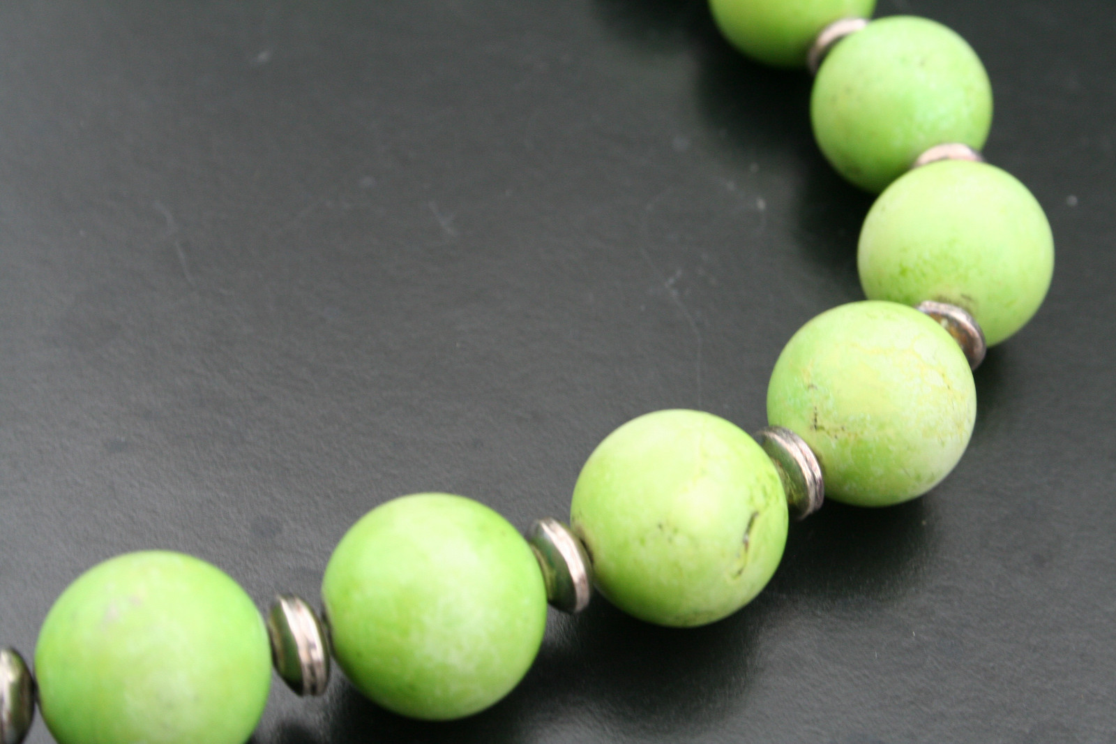 Vintage Dyed Green Agate Necklace 17″ Silver Tone Spacers 19 3/4″ or 18mm Beads