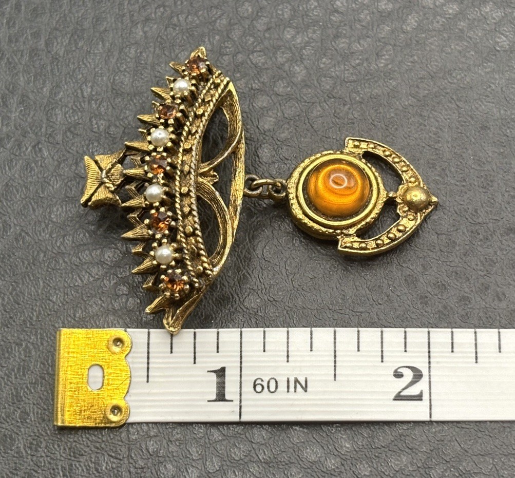 Vintage Royal Crown Faux Amber Rhinestone Pearl Gripoix Style 80’s Dangle Brooch