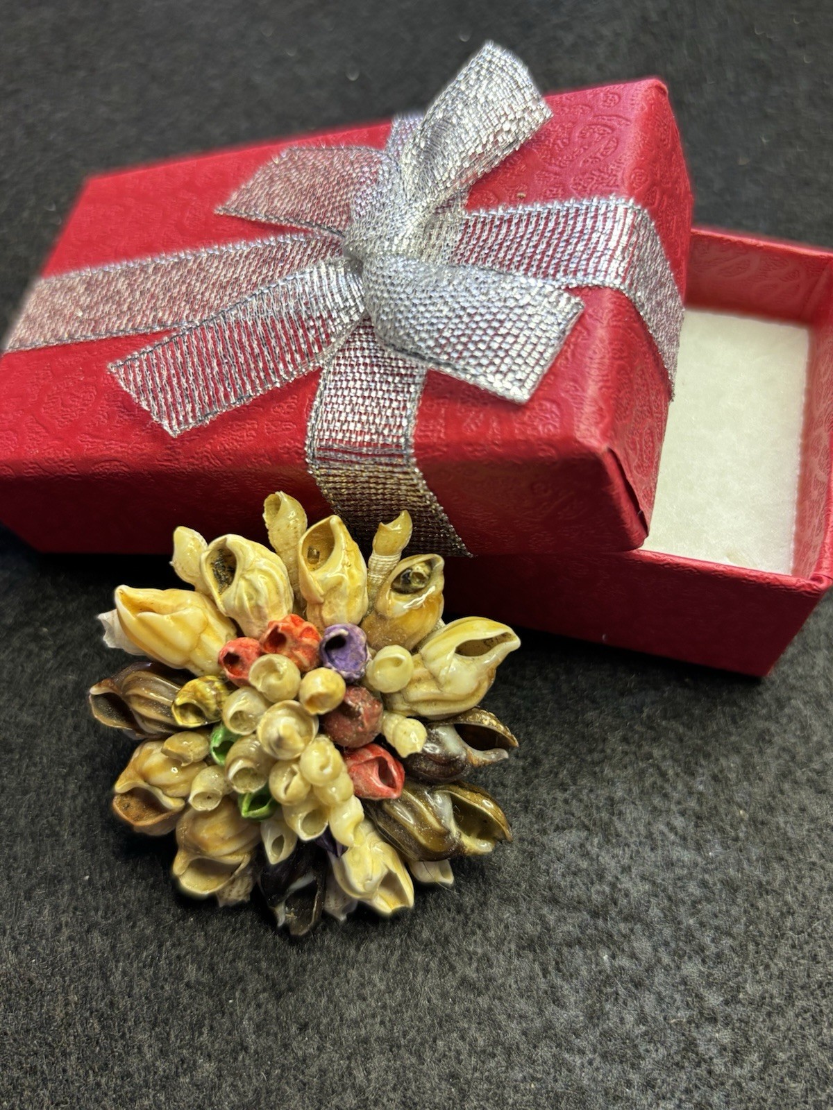 Vtg Artisan Made Natural Seashell Brooch Floral Design Multicolor 2” W/ Box