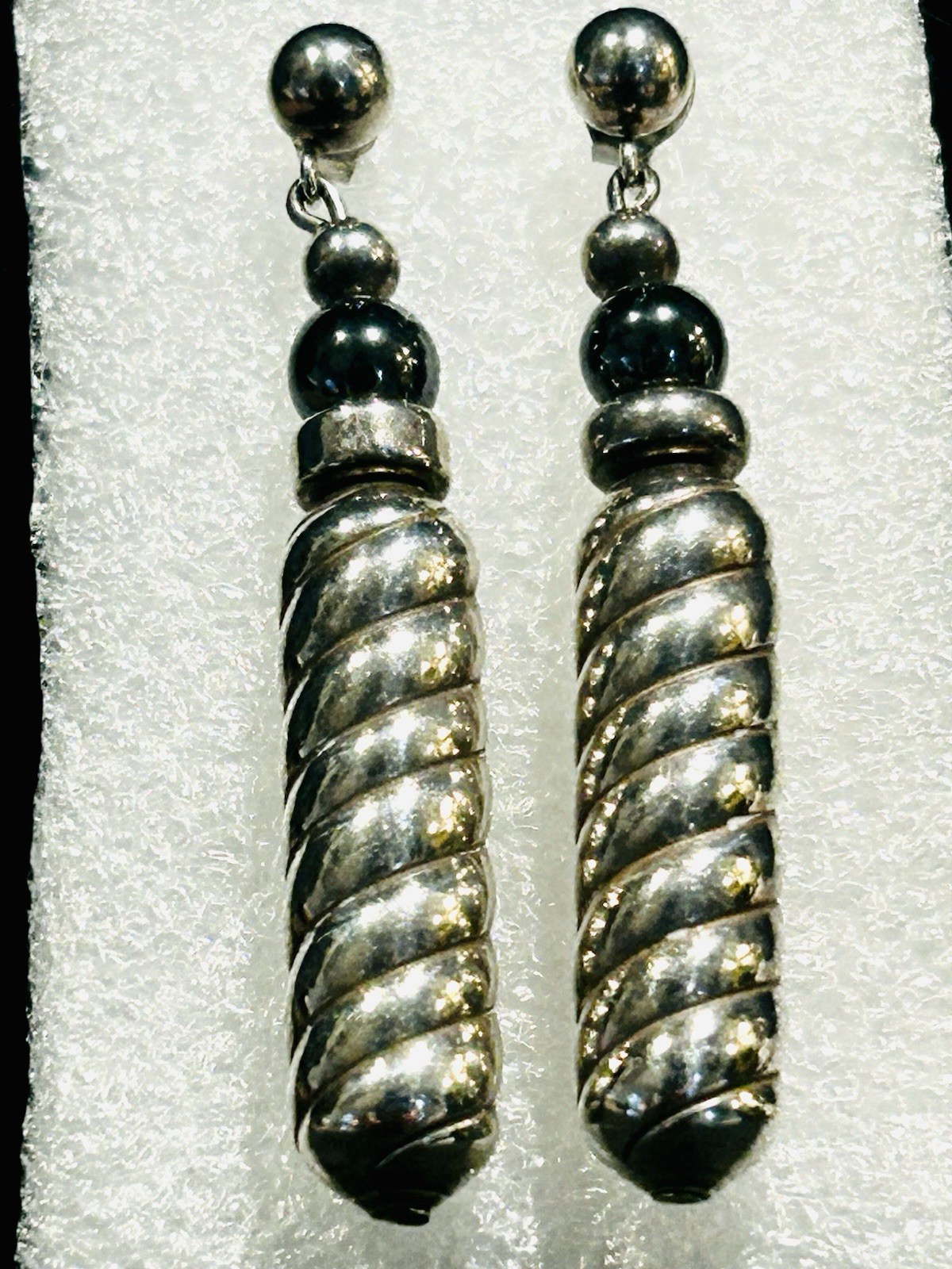 Vntg Native American Sterling Silver Twist Drop Earrings With Hematite Bead 8 Gr