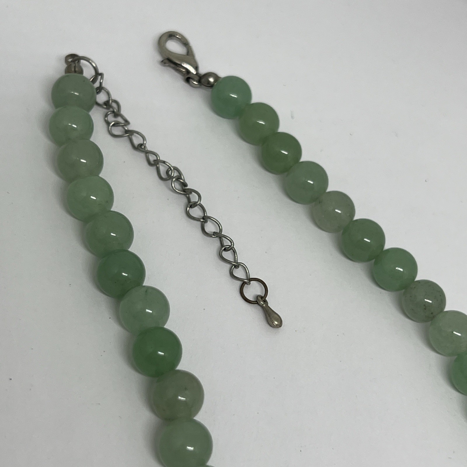 Vintage Natural Green Jade Jadeite Round Bead 20”-22” Necklace Silver Tone