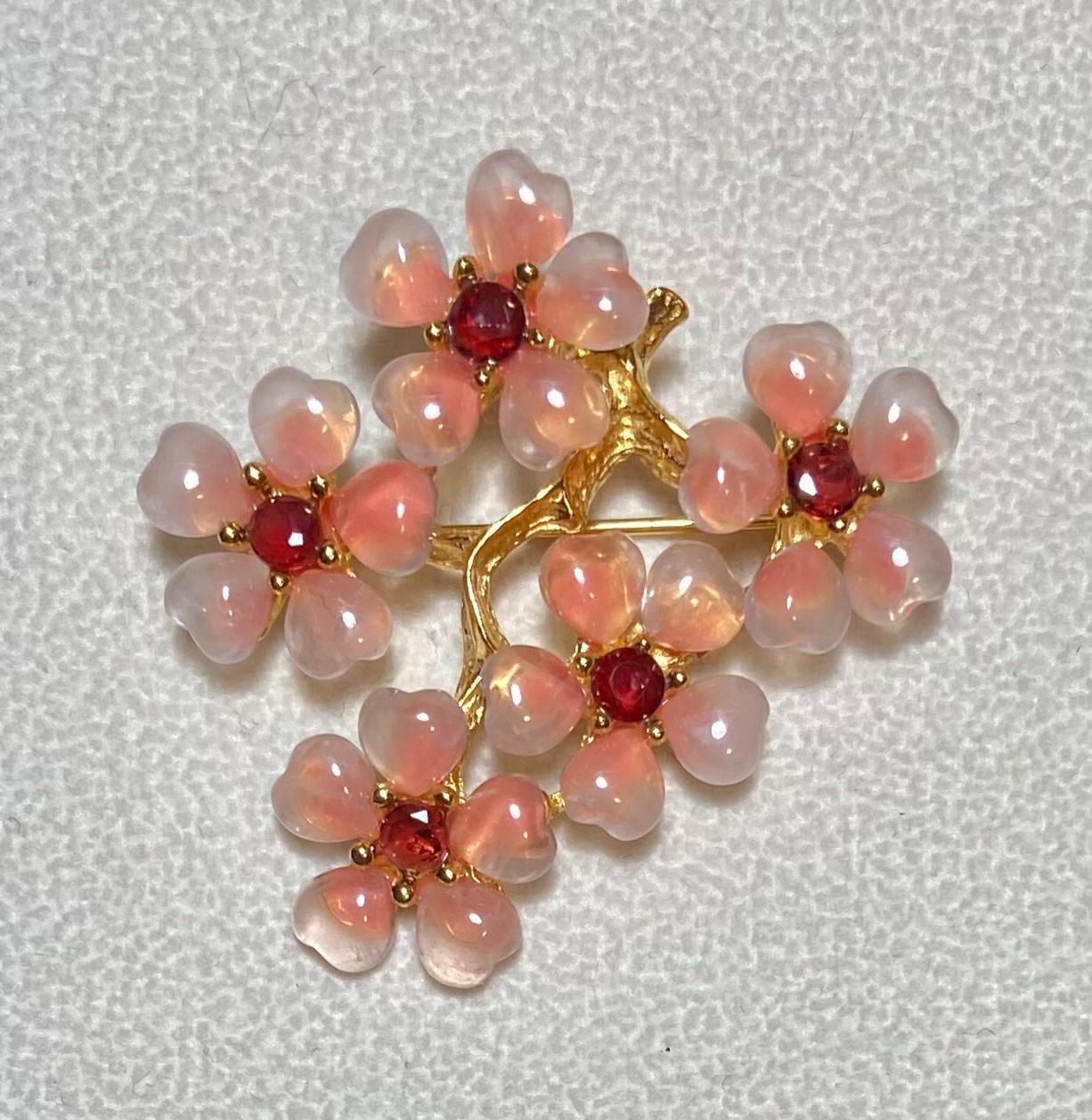 AUTHENTIC SWOBODA FLOWER BROOCH ~ HEART SHAPED ROSE QUARTZ, GARNET ~STUNNING!