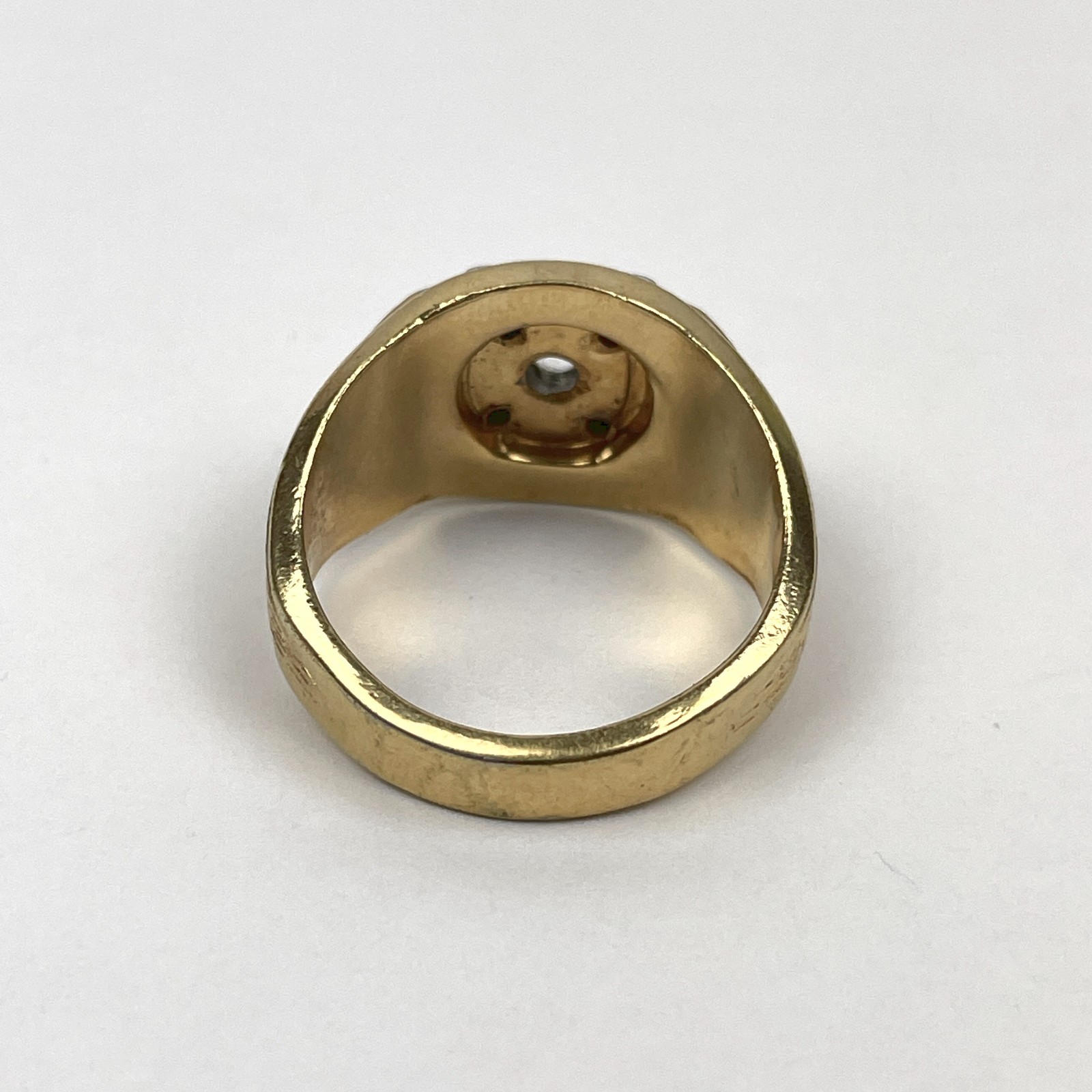 VTG MCM Men Signet Ring 18K HGE Textured Bark Two Tone Sz 10 3/4 Costume
