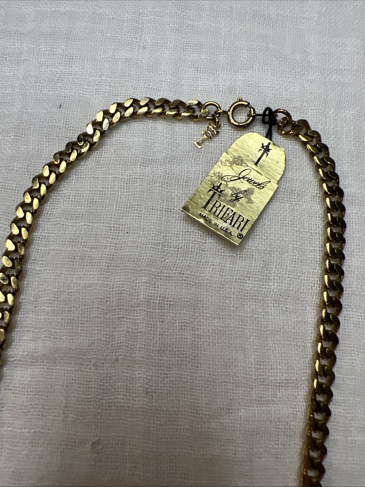 VTG Crown Trifari Jewels Antique Gold Roman Coin Demi Parure Set NOS 1978-85