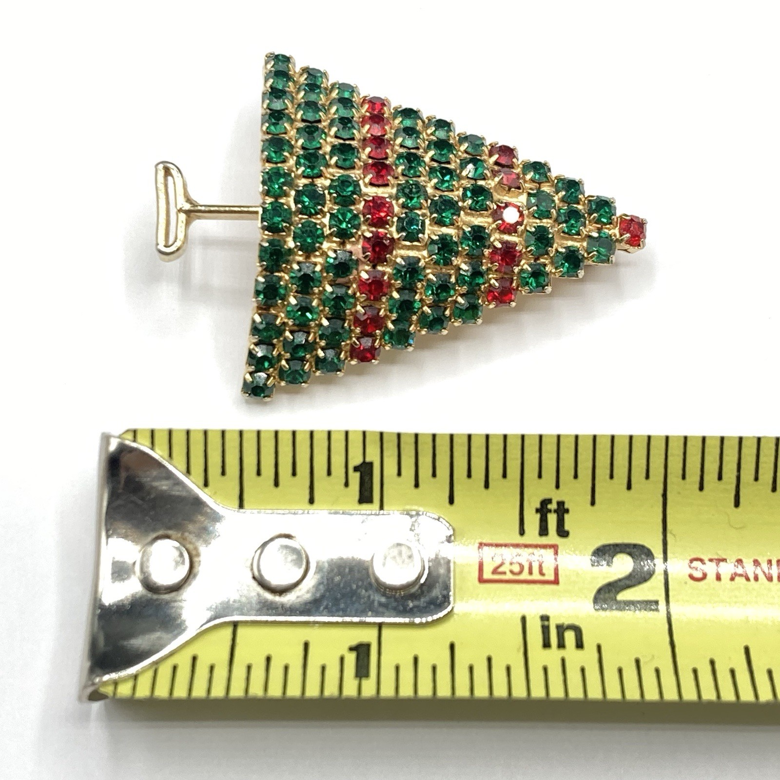 Vintage Red Green Rhinestone Gold Tone Christmas Tree Brooch Pin