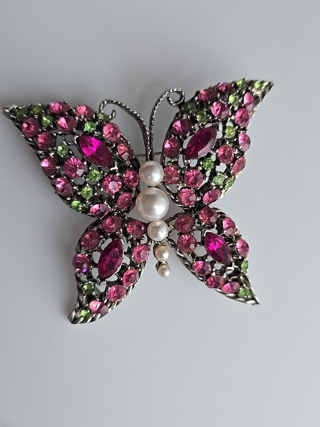 1970s Butterfly Pin Rhinestones of Pink and Green with Pearls