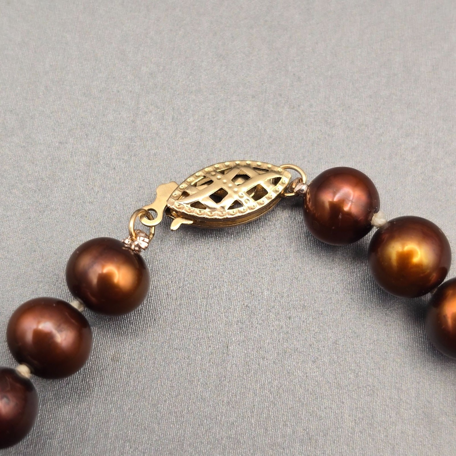 Vintage Bronze Cultured Pearl Necklace 10K Yellow Gold Clasp Hand Knotted 16″