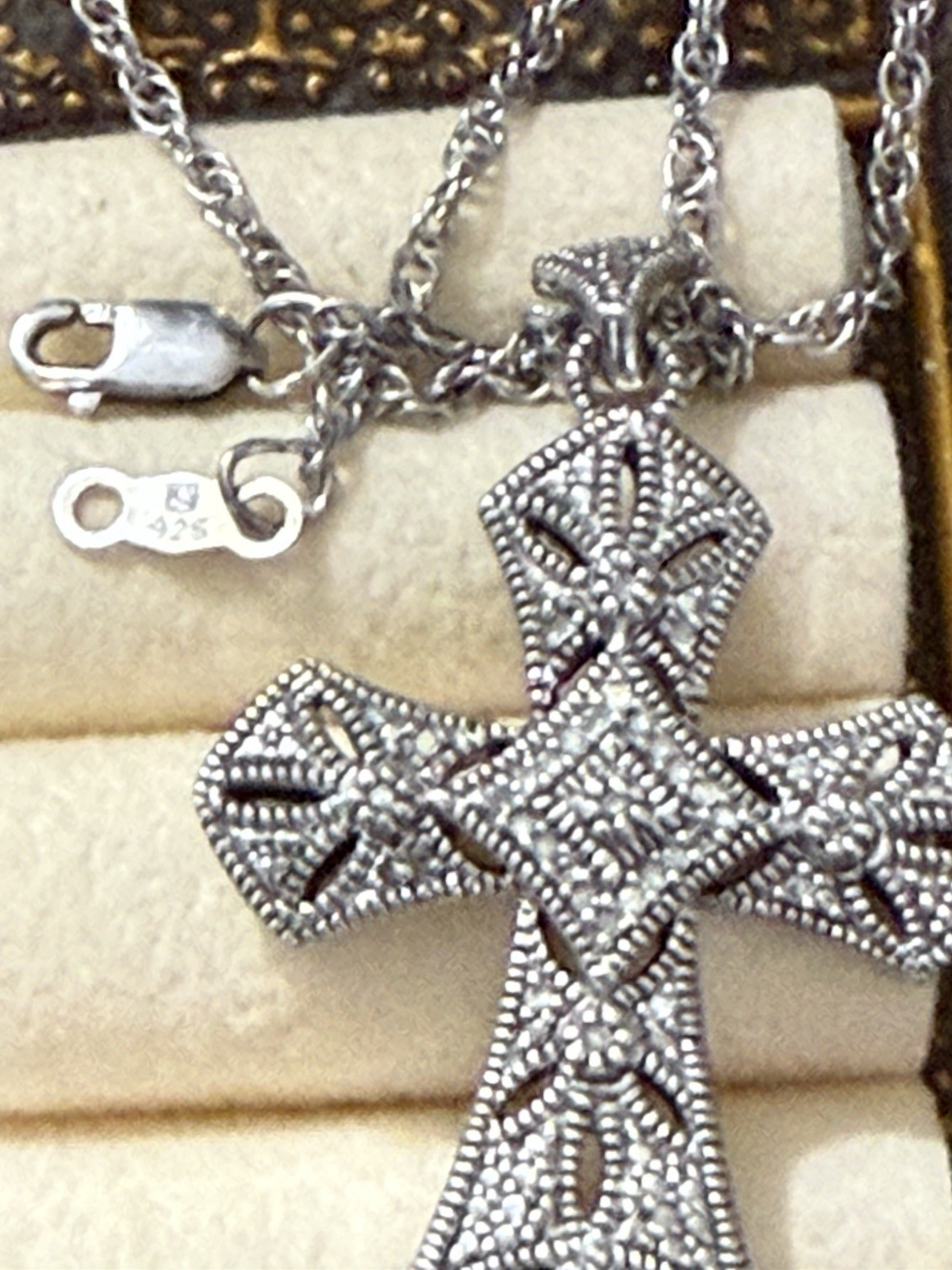 ESTATE Vintage 925 Silver & 5 Accent Diamond Cross Pendant on 925 Chain Necklace