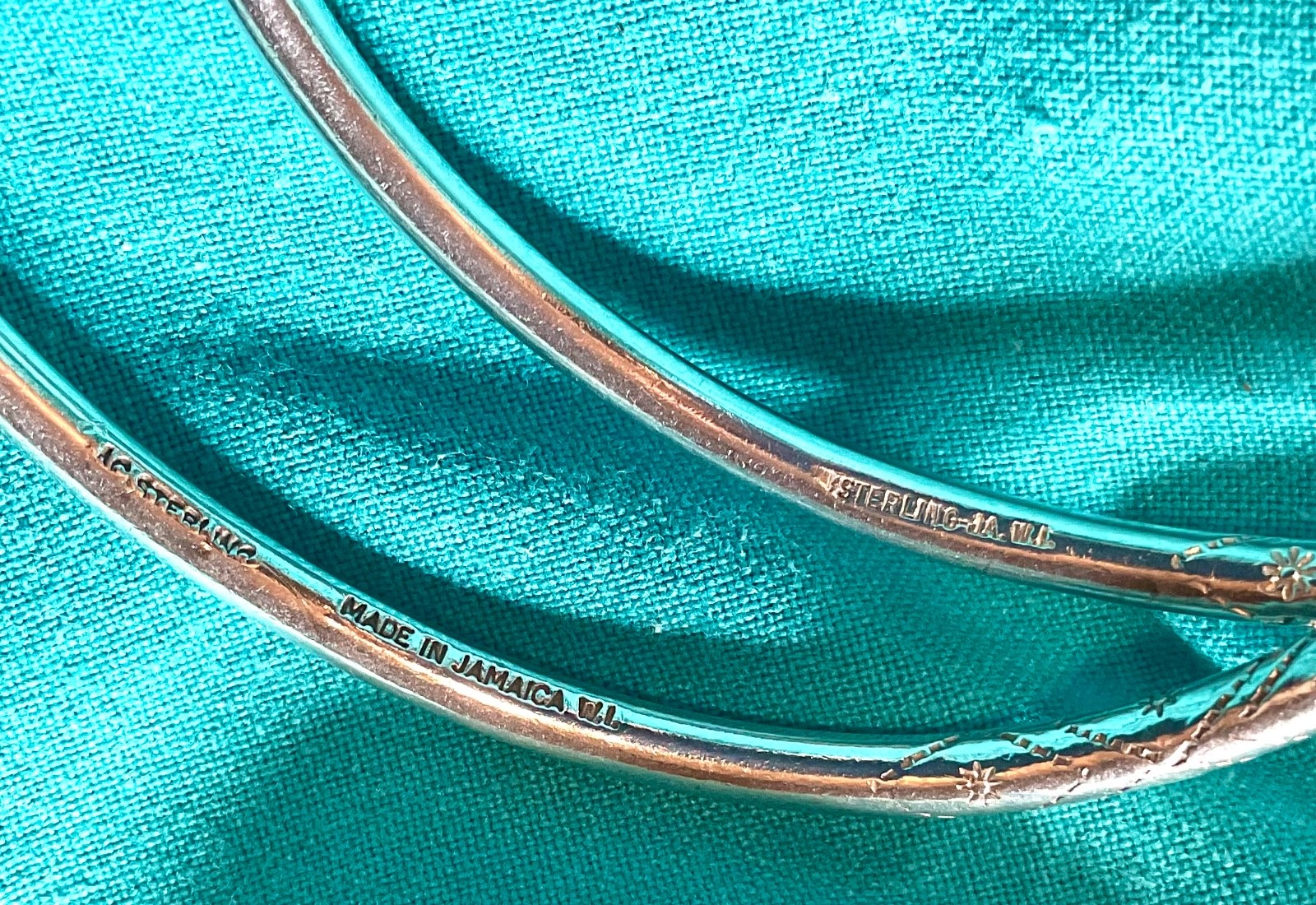 Vtg PAIR FIST 53g Sterling Silver AC Jamaica West Indian Caribbean Bangles