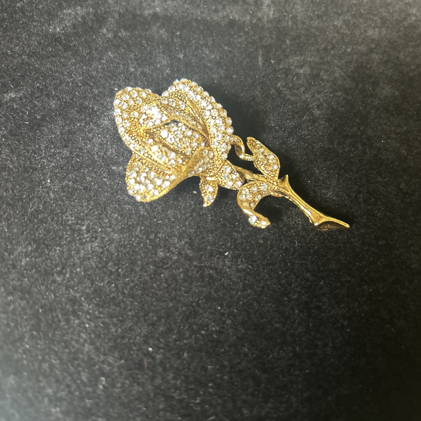 Elegantly, beautiful Gold Color Rose Pin With rhinestone Accents