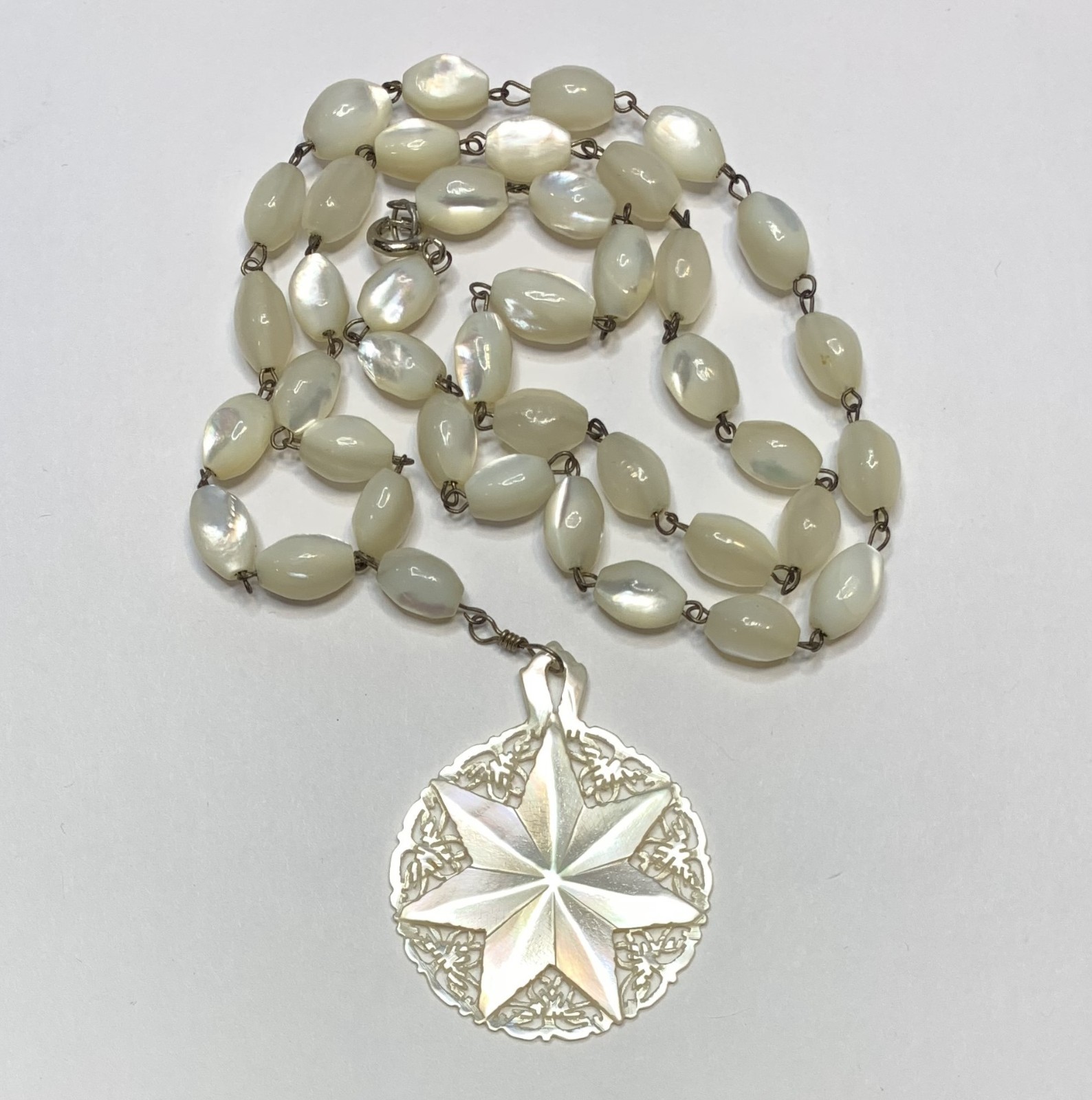 Vintage Mother of Pearl Bead Necklace with Star of Bethlehem MOP Pendant 23”