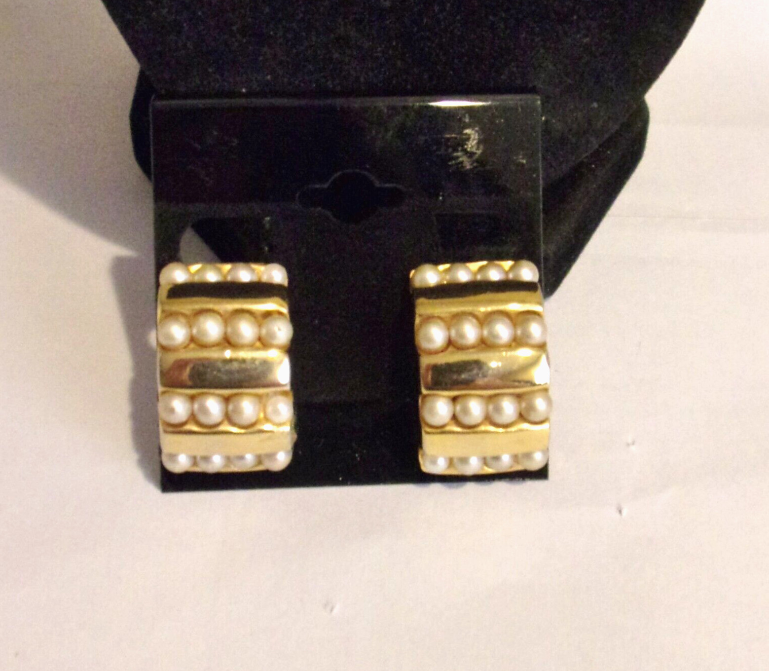Vintage,Off White Faux Pearls Gold Plated Metal Half Hoop Clip On Earrings