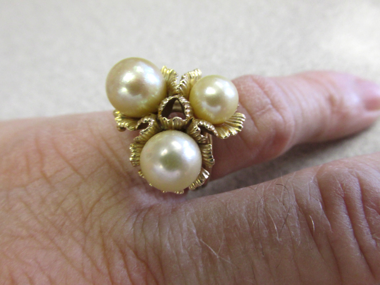 Beautiful Estate Heirloom Pearl Ring 14k Gold size 6-1/2 Make Offer