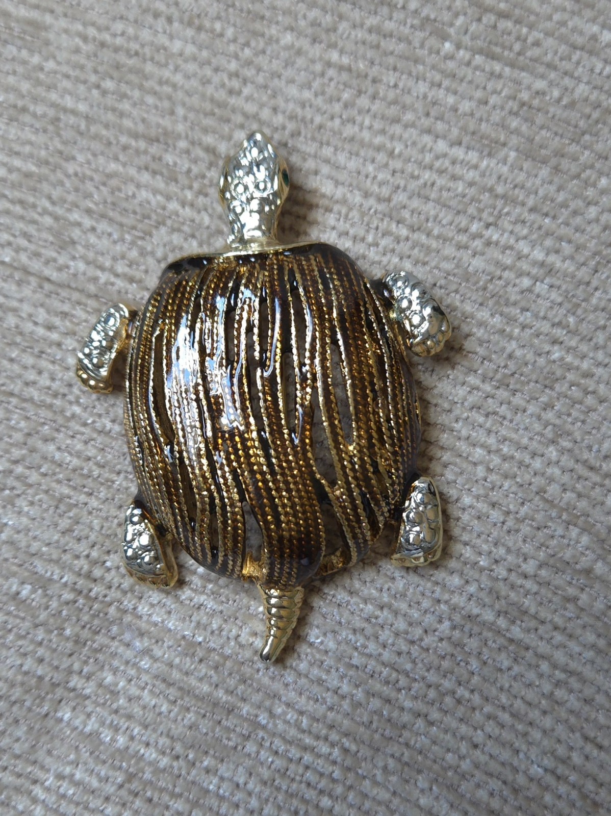 Vintage Turtle Brooch Pin Gold Tone Silver Green Stone Eyes Pin