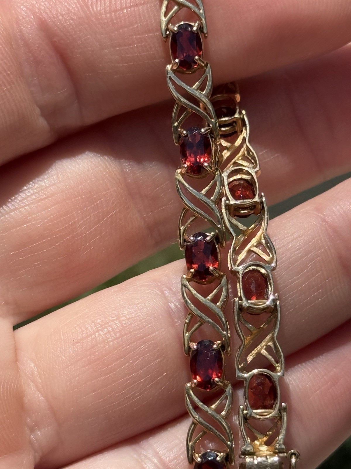 Vintage 10k Yellow Gold Red Garnet Tennis Bracelet 6.75” 9.22g