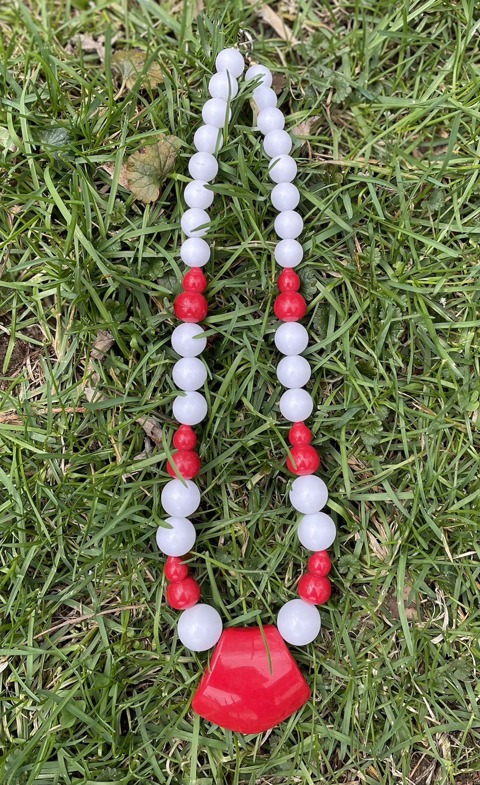 Vintage 1980’s Art Deco Style Necklace Red And White 22 Inches
