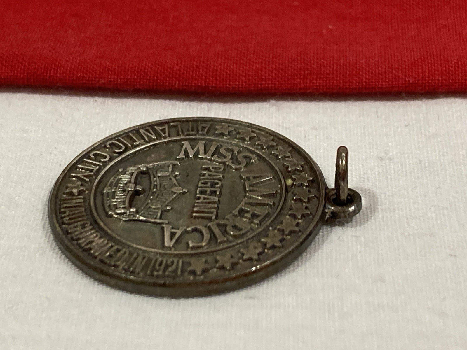 Vintage 1971 MISS AMERICA FABULOUS VALLEY PAGEANT Sterling Silver Charm Pendant