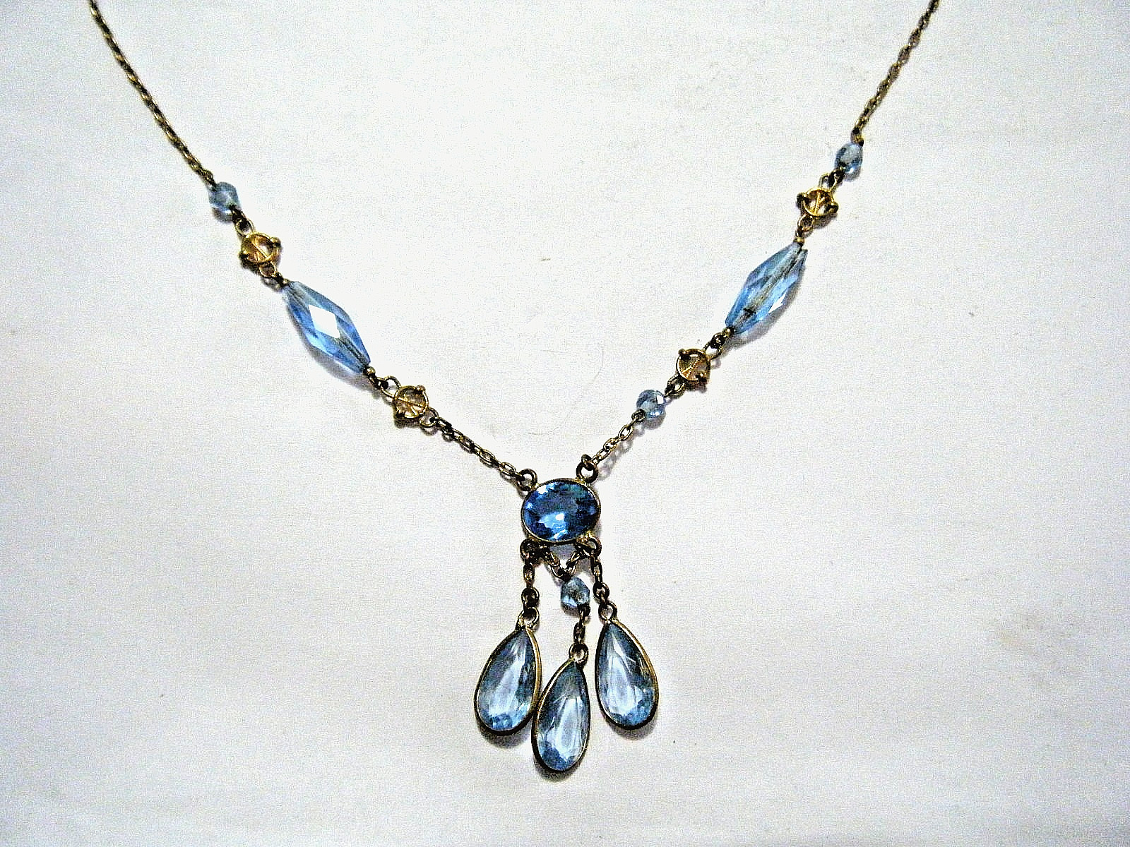 17″ Vintage 40s Czech Aqua Blue Crystal Gold Tone Festoon Lavalier Necklace