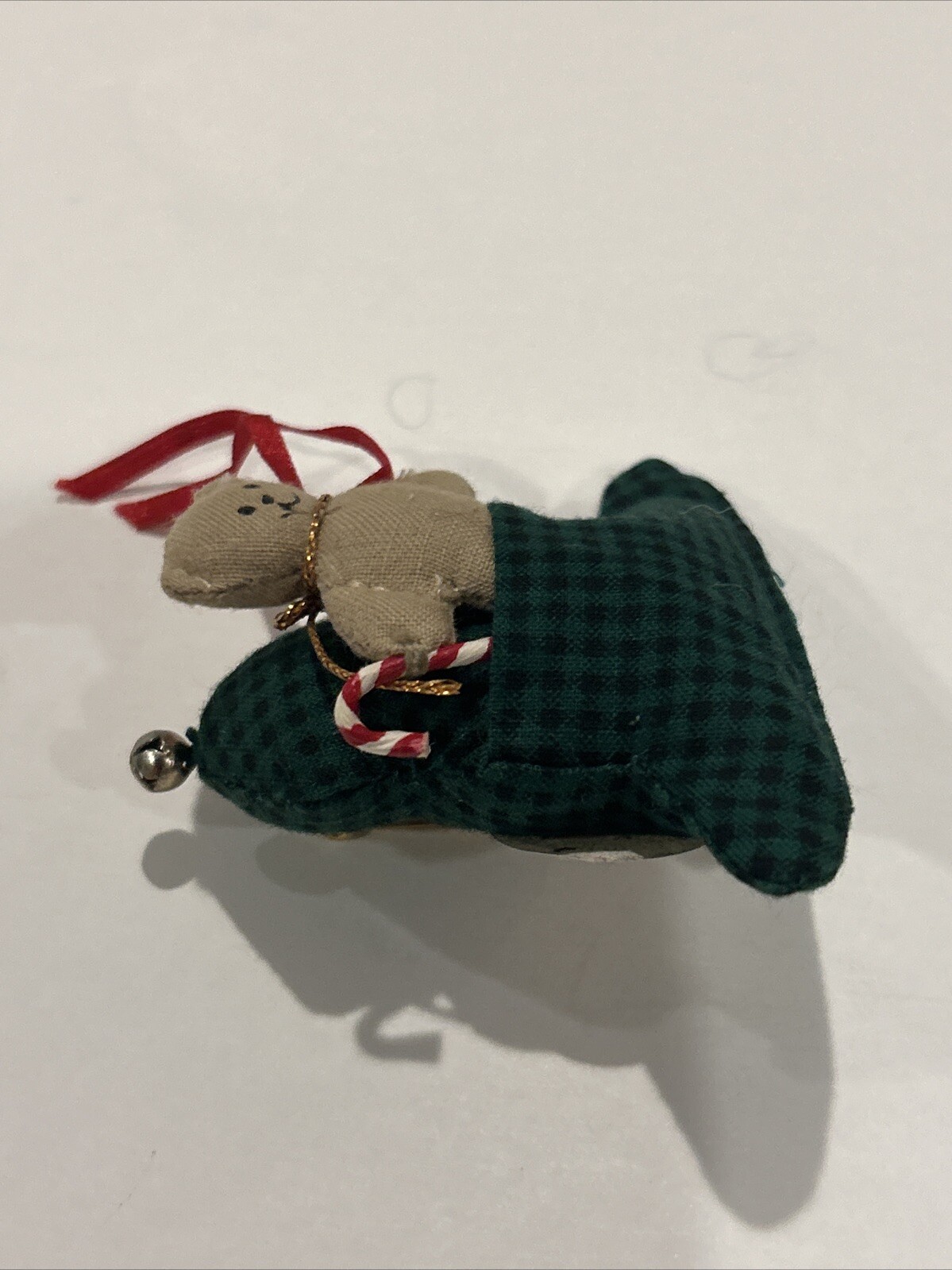 Vintage 1993 Tender Heart Treasures LTD Candy Cane Teddy Bear Xmas Brooch Pin