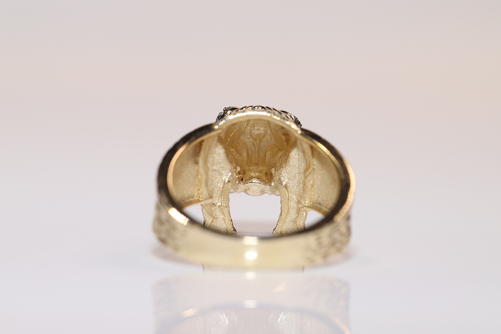 New Made 14k Gold Natural Diamond And Ruby Decorated Dog Ring