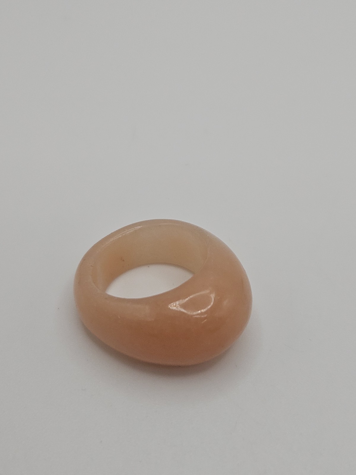 Vintage Solid Peach Color Stone Dome Band Ring Size 5.5