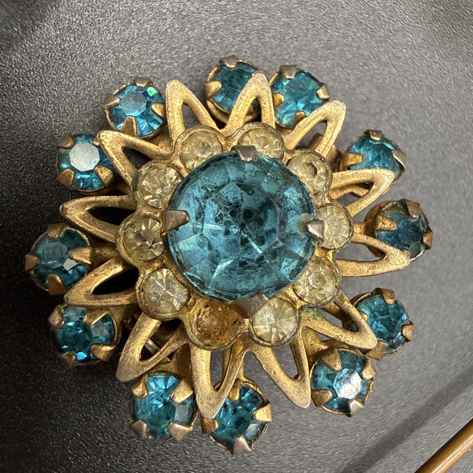 Vintage Brooch Lot For Repair Coro Unsigned Antique