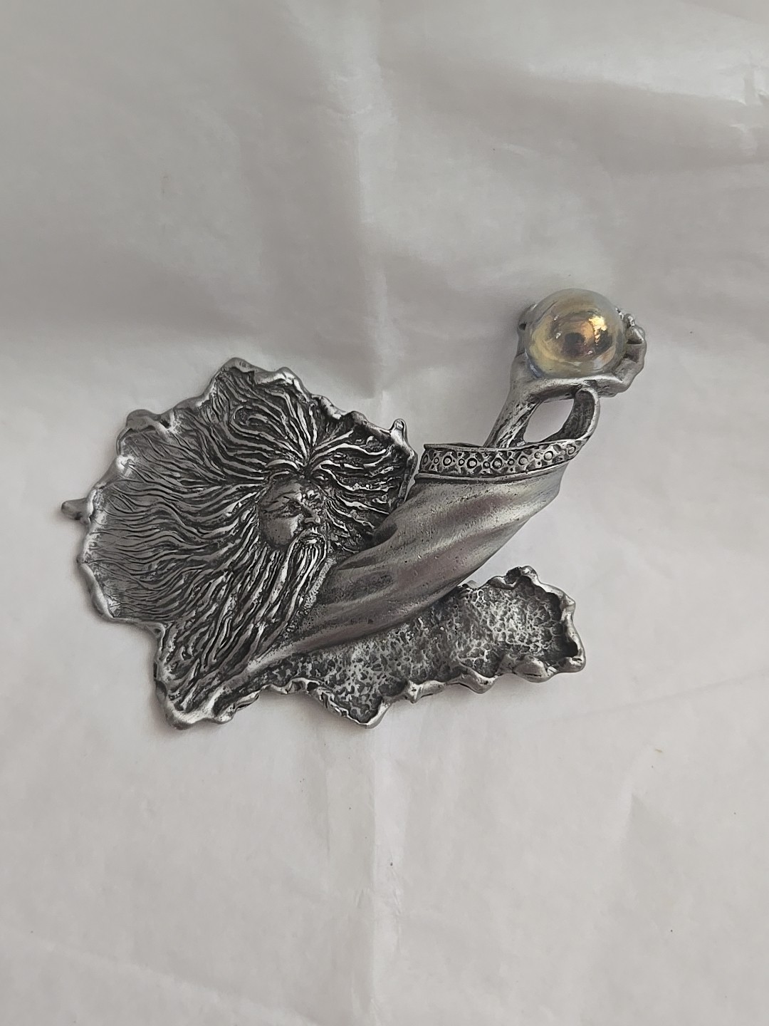 Artifacts JJ wizard brooch crystal ball, 3 D, large size, signed,