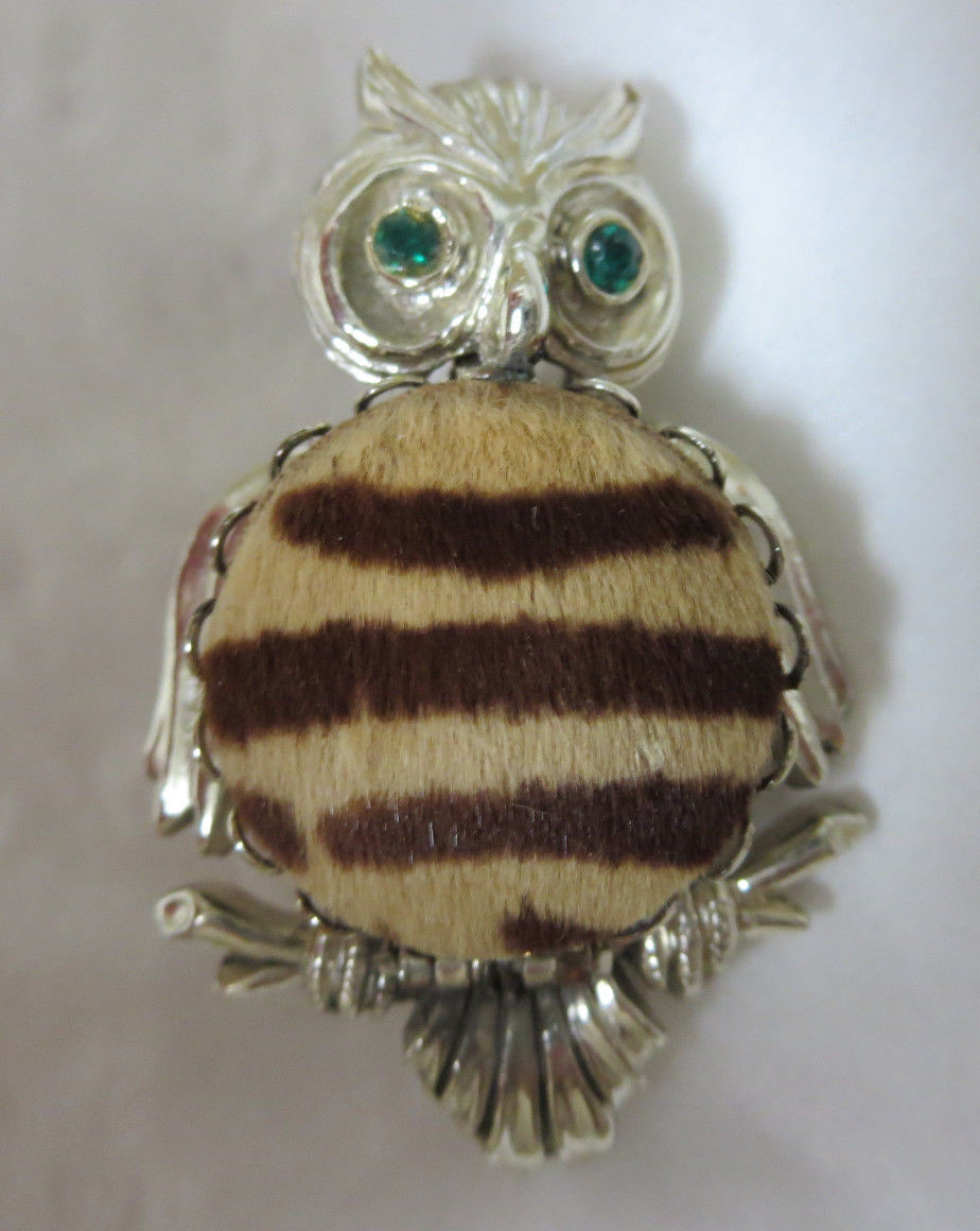 Vintage Gold Tone Locket Tan and Brown Faux Fur/Material Owl Brooch
