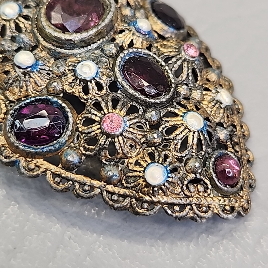 Vintage New England Glassworks Brooch Purple Rhinestones Needs Repair 3″
