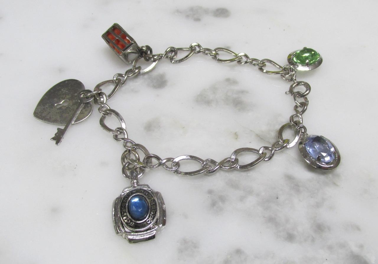 Sterling Silver Charm Bracelet w/ 5 Charms; 1 Danecraft 7-1/4″ ~ 19.5g ~ 9-K600