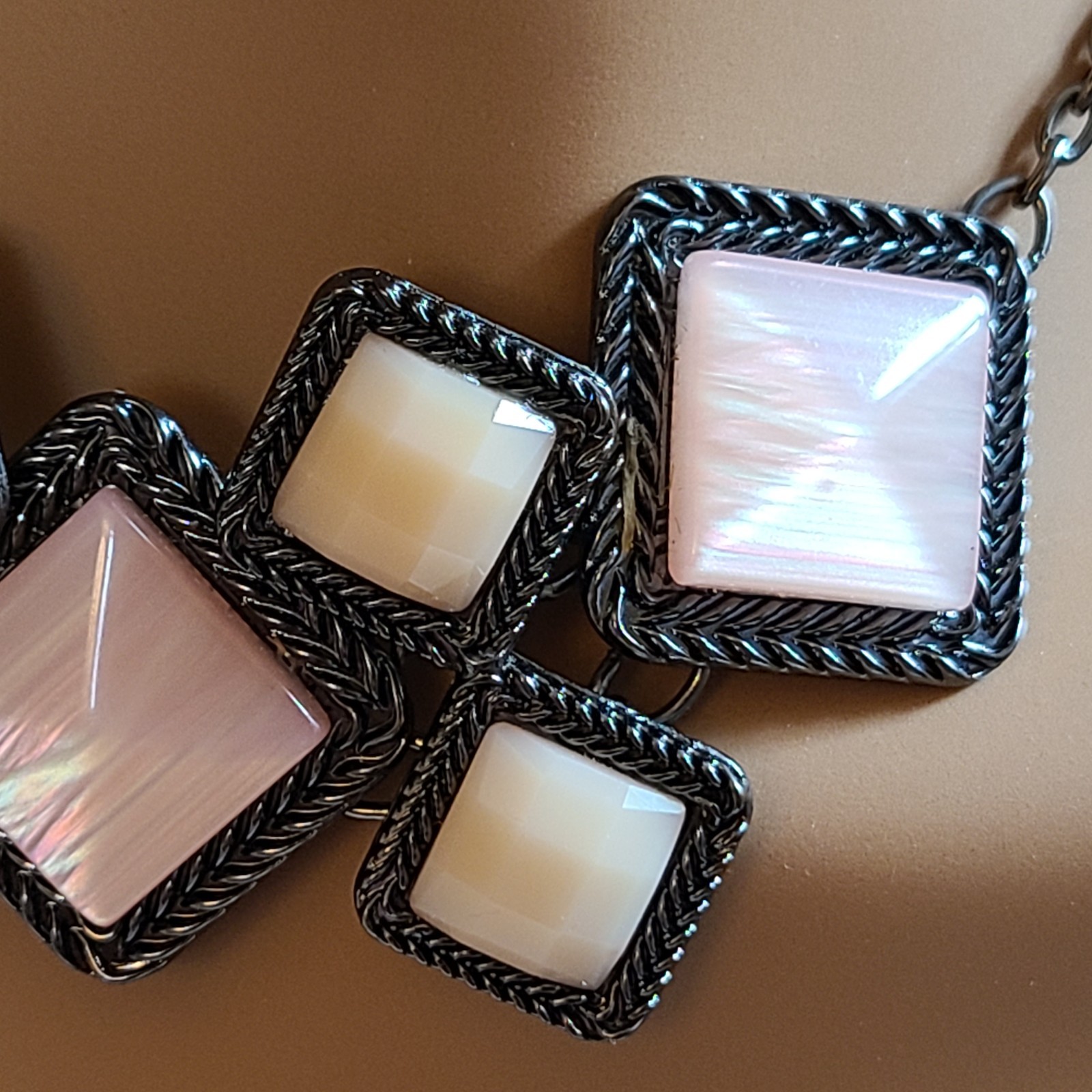 NY Collection Geometric Statement Necklace Gunmetal Pink White Shell Cabochons