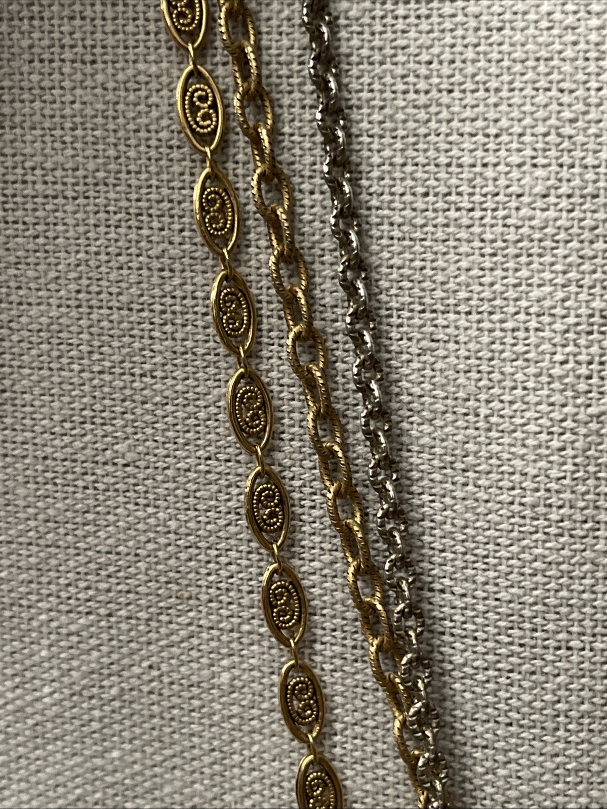 Vtg John Wind Maximal Art chain with three charms Mirror Hand Cameo