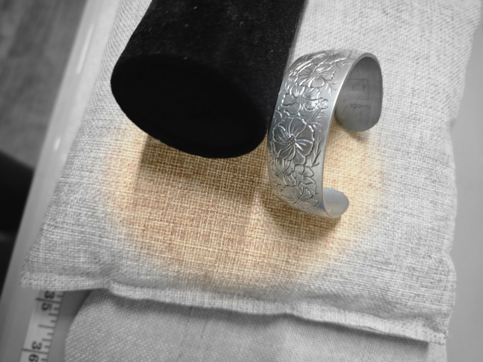 SALISBURY PEWTER “COSMOS” BRACELET