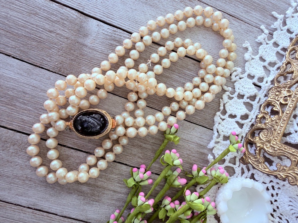 Vintage Faux Pearl Necklace Glass Cameo Brooch Clasp Convertible 26″ 28″ Repair
