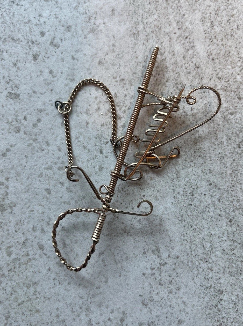 Antique Gold Filled ? Unmarked Removable Sword Sheath Pin Brooch Name? Read H4