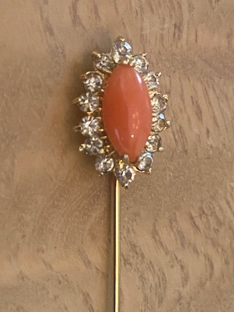 Vintage 1980s Set of Pink Coral & Dimond Pin and Stud Earrings – Gold Plated