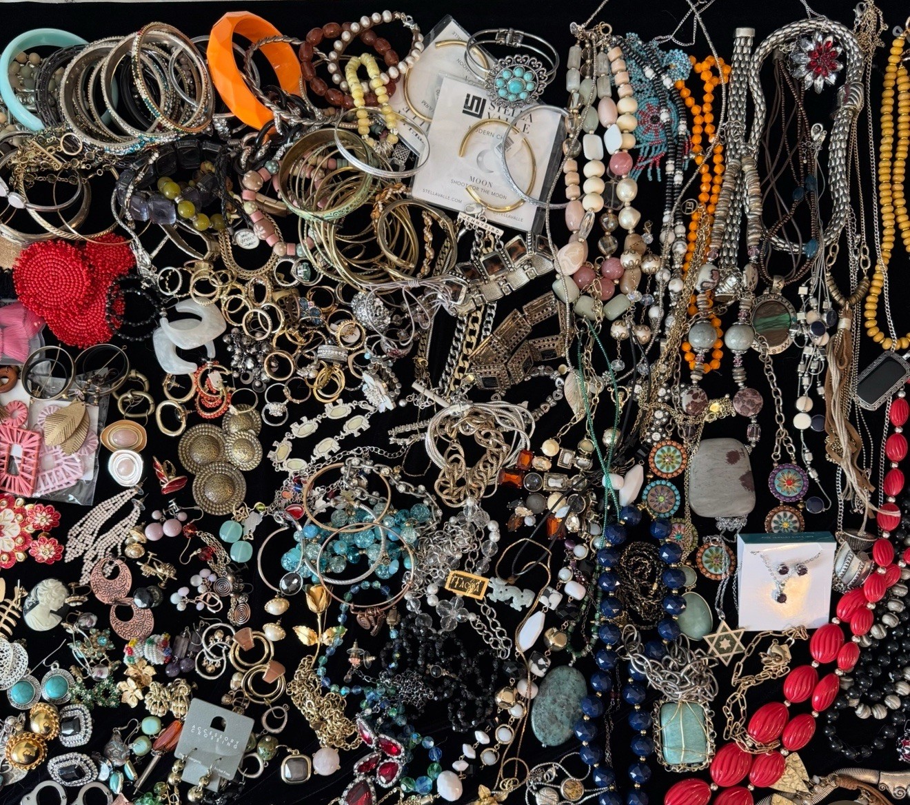 1 Full Pound Lot Vintage To Modern Jewelry All Wearable Resell Gift Enjoy READ