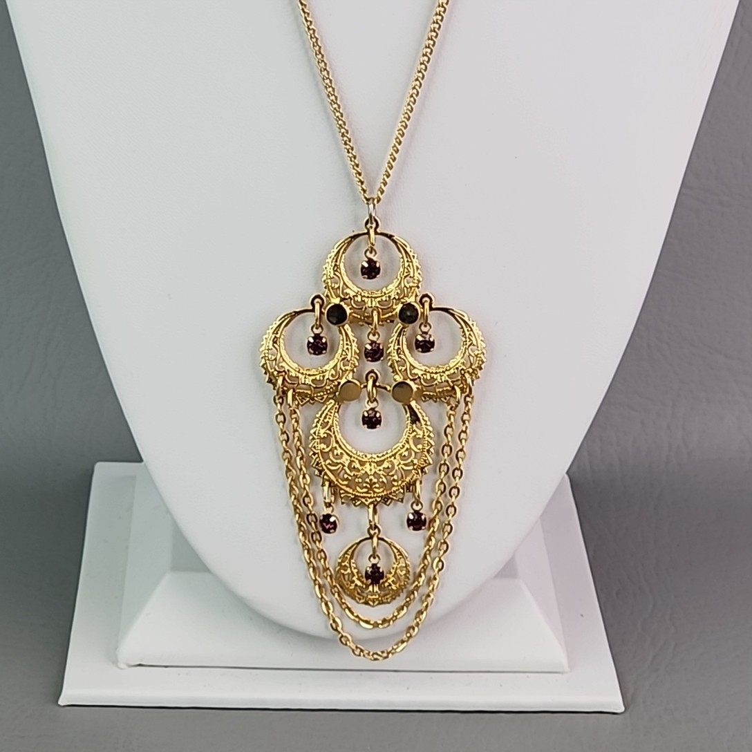 Vintage Chandelier Necklace Purple Rhinestone Gold Tone Filigree Lightweight 24″