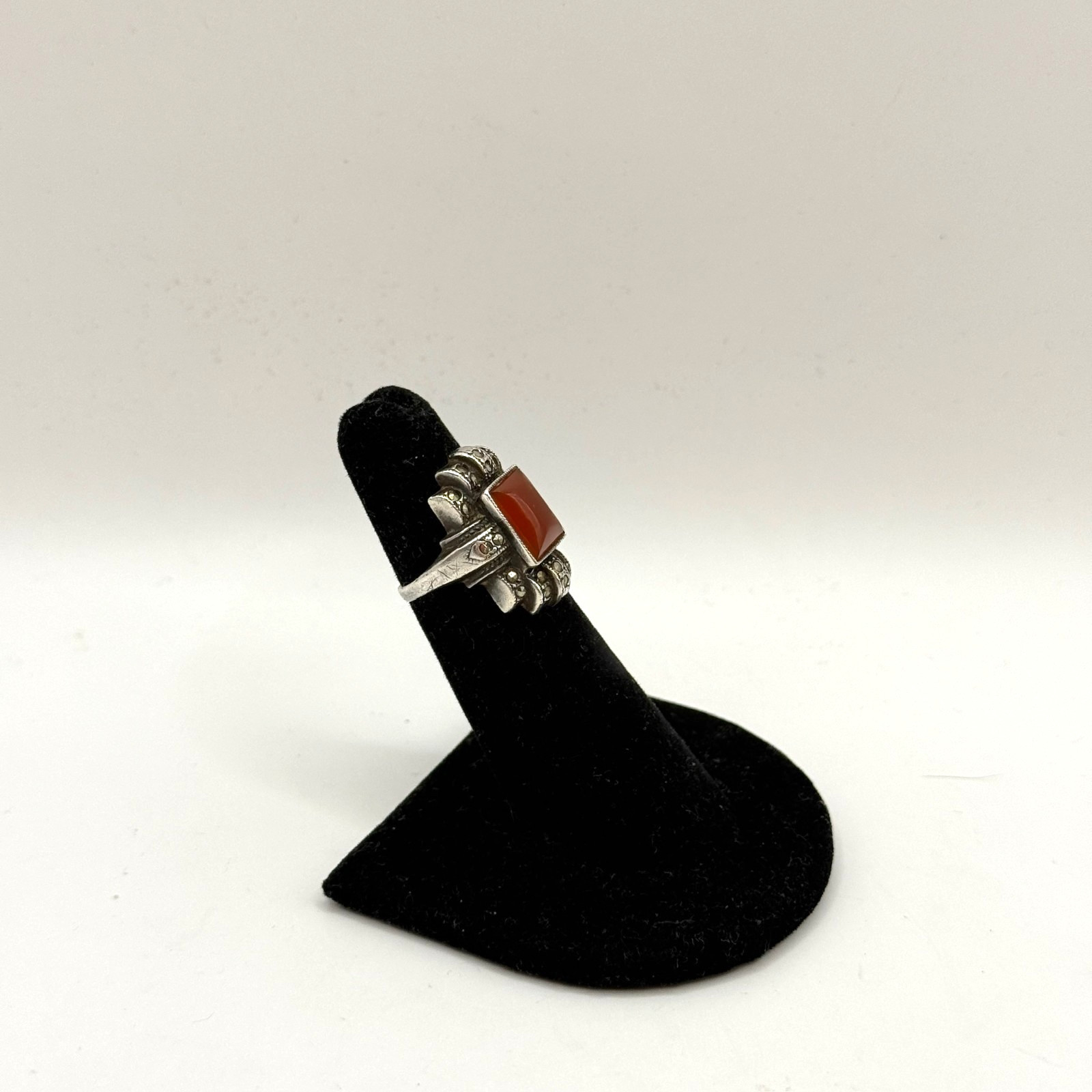 Vintage Art Deco STERLING SILVER Orange Carnelian Stone Marcasite Ring Size 4.25