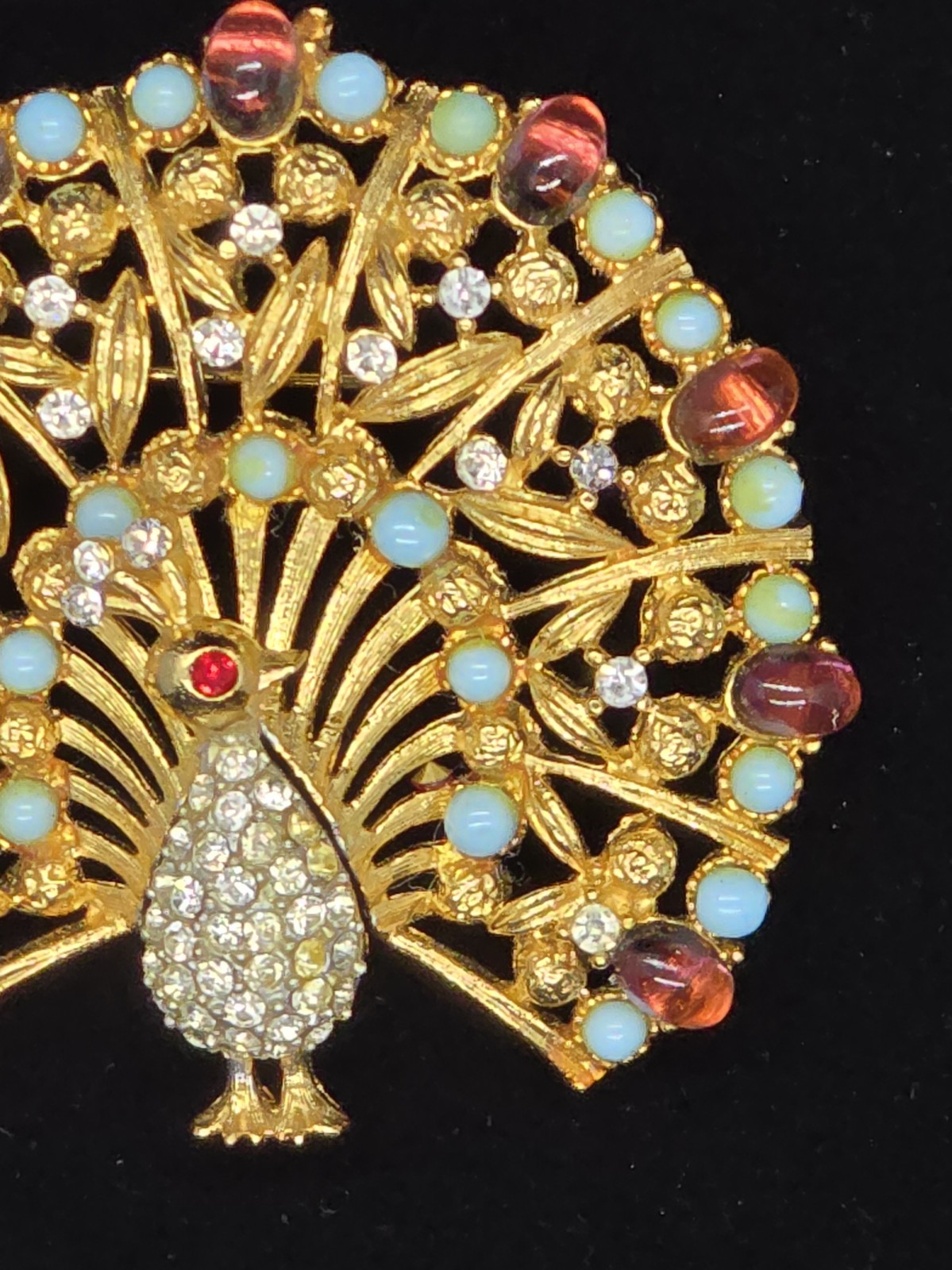 Vtg Signed Lisner Blue Purple Rhinestone Figural Peacock Gold Tone Brooch Pin