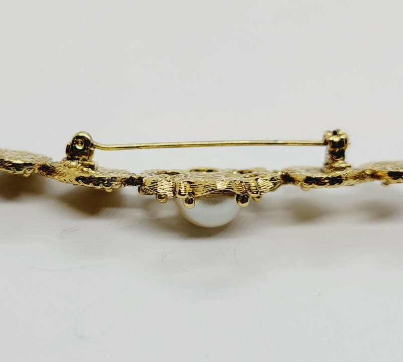 Victorian Faux Pearl Scrolled Hearts Floral Bar Brooch Gold Tone Vintage