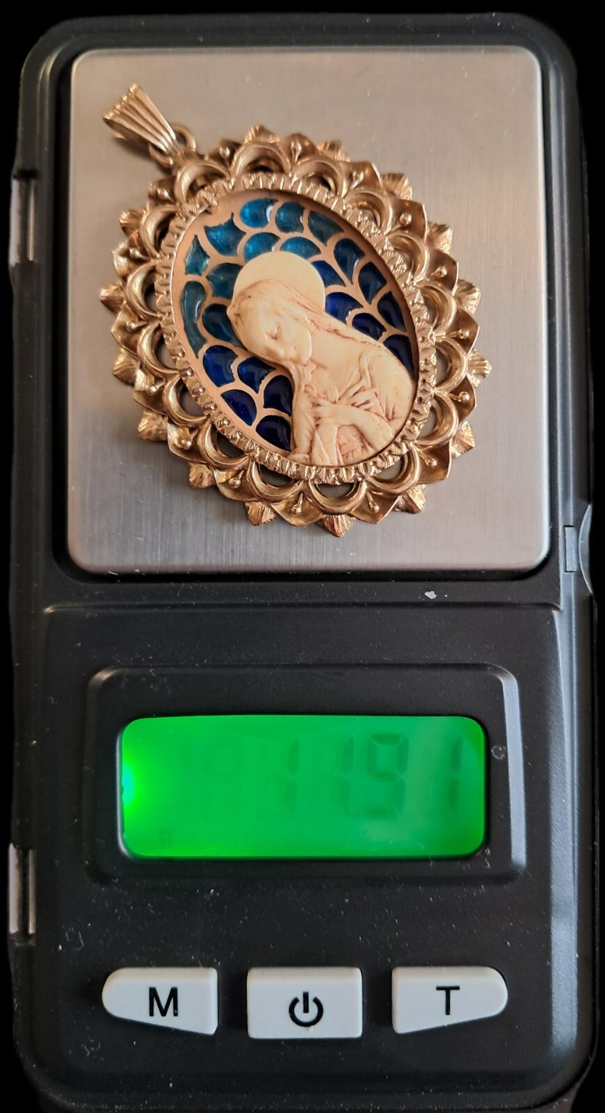 Fine Antique Art Nouveau 18K Gold Plique a Jour Virgin Mary Pendant Ca 1900