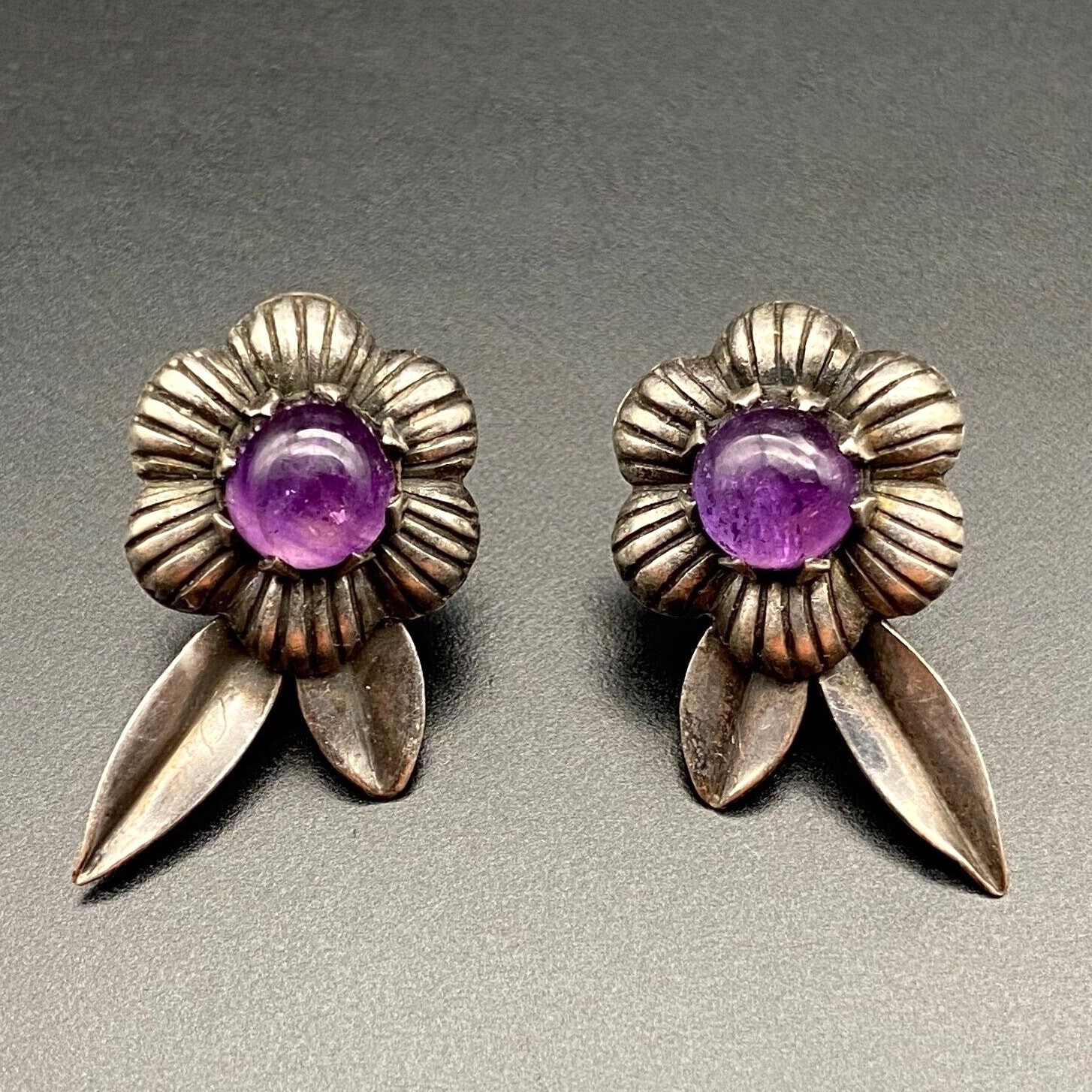 Vintage Mexico Amethyst Flower Sterling Silver Taxco 980 Screw Back Earrings