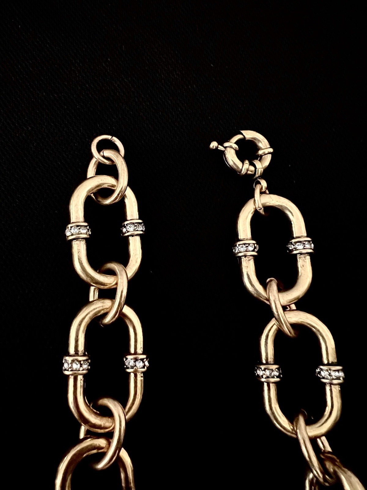 Heavy Chunky Antiqued Gold Tone Large Links Choker Faux Diamond Accents 22.5in