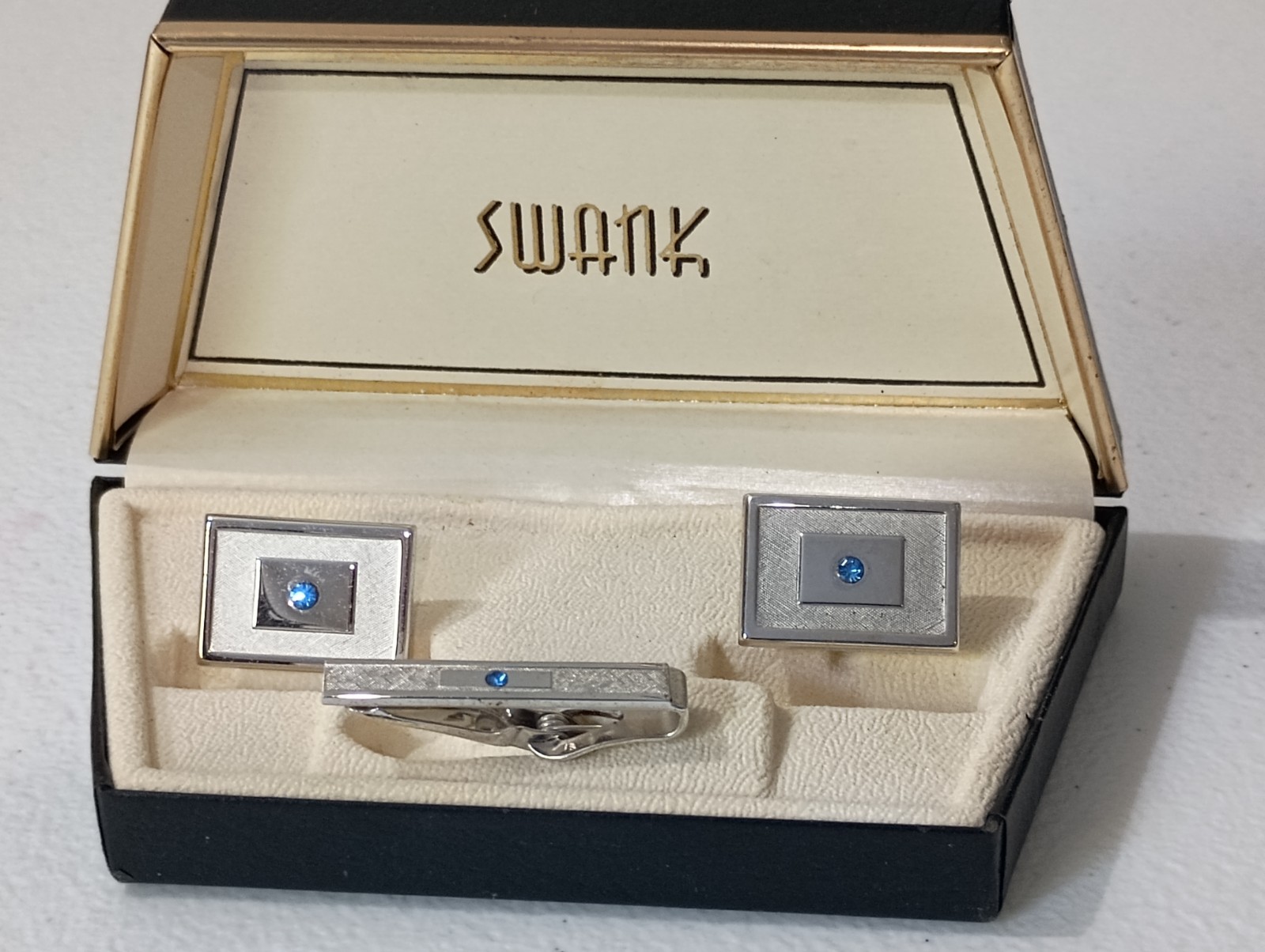 Swank Brushed Silver Blue Modern Rectangle Rhinestone Tie clip Cuff Links W Box