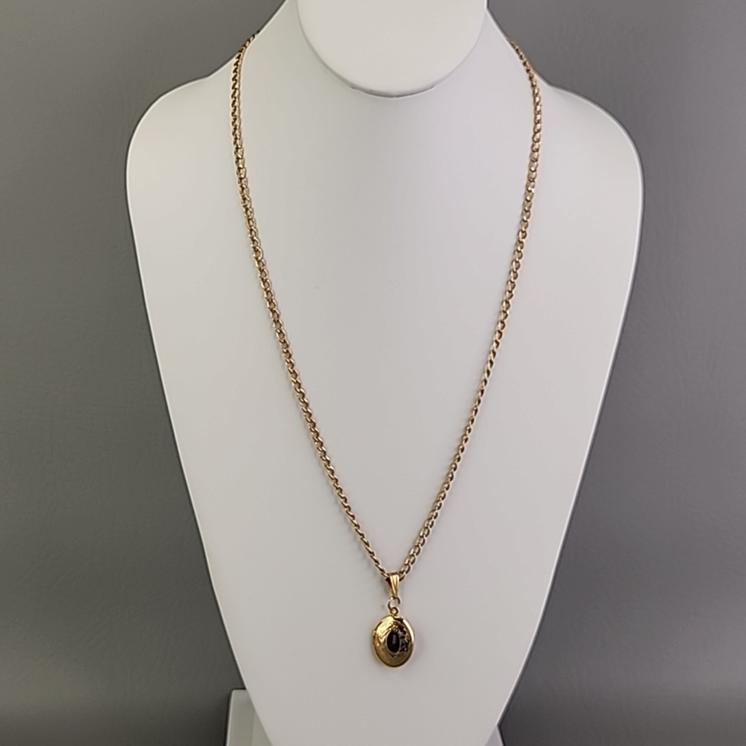 Vintage Heart Locket Necklace Stamped 2cm Gold Tone 16″