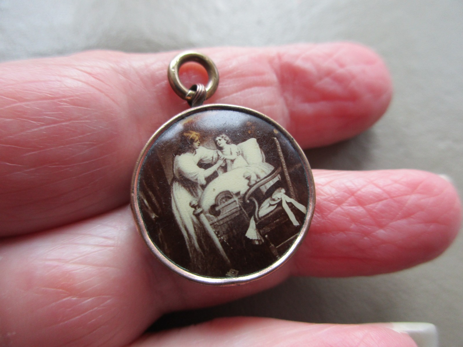 ANTIQUE EDWARDIAN ART DECO GOLD FILLED CHILDS PRAYER FOB LOCKET CHARM PENDANT UK