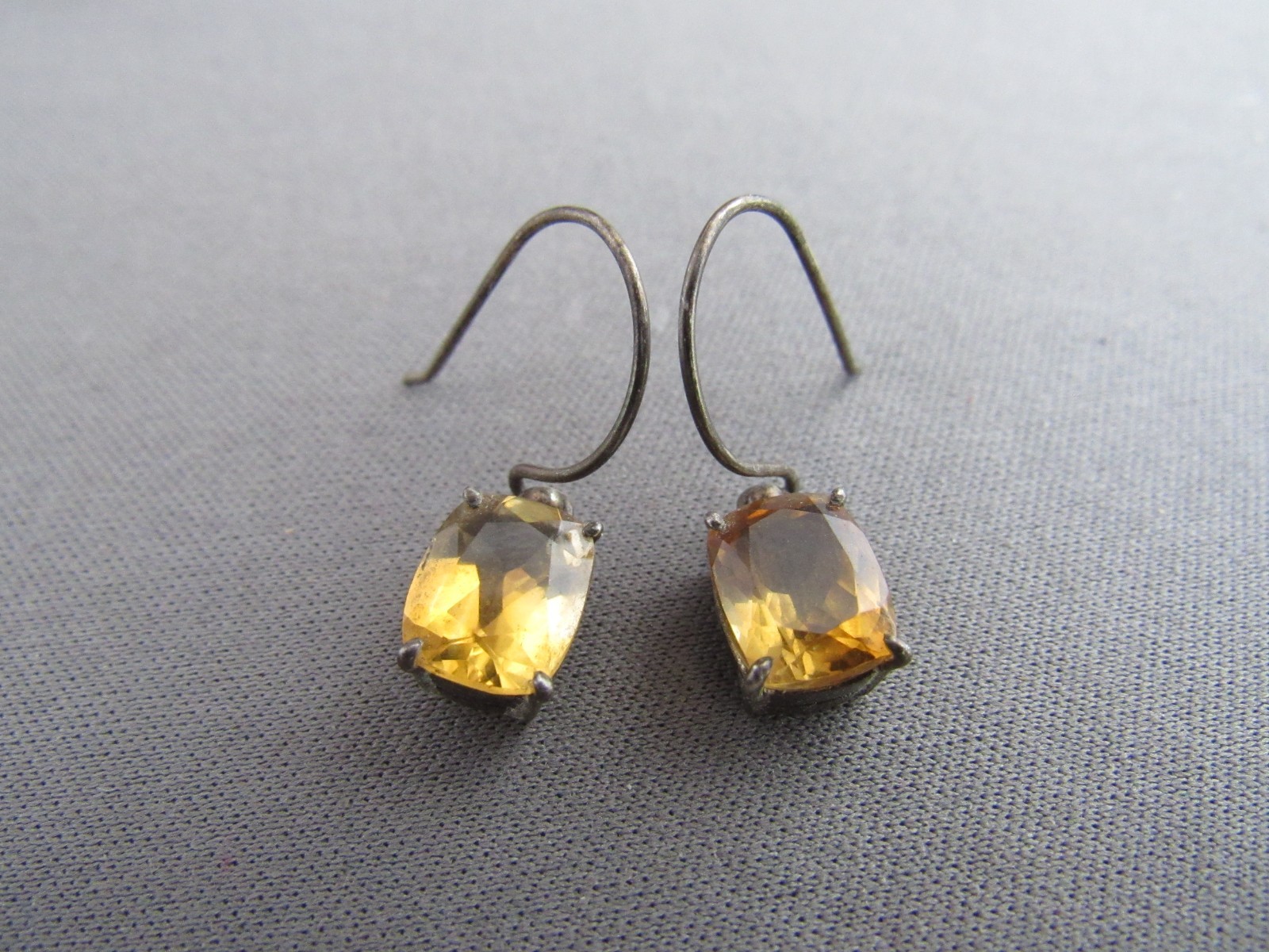VINTAGE STERLING CUSHION CUT CITRINE DANGLE PIERCED EARRINGS
