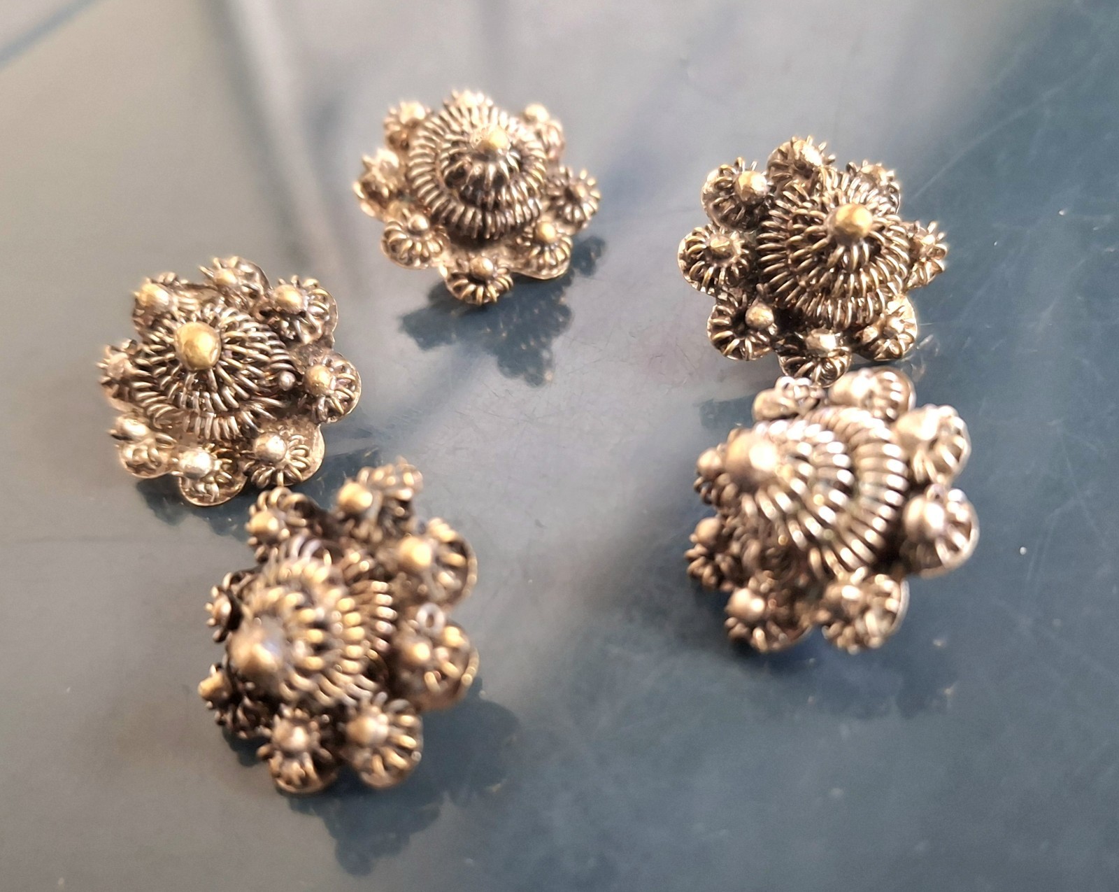 Vtg Thai Cannetille Intricate Filigree Flower Sterling Silver Button Set + Pouch